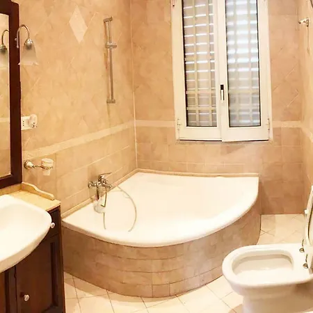 דירה Casa Rosa נאפולי