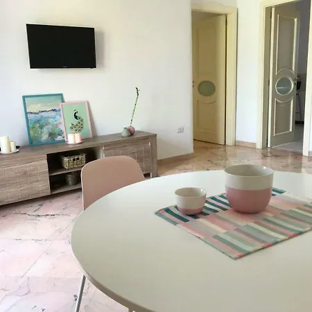 Casa Rosa Napels